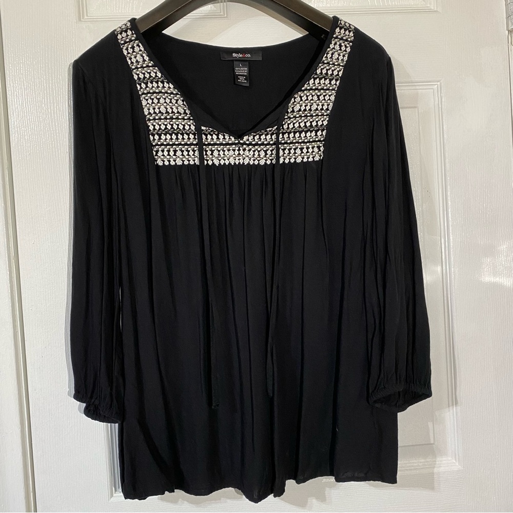 Style & Co Women's Blouse Top Embroidered Boho Peasant  Black White Sz Large